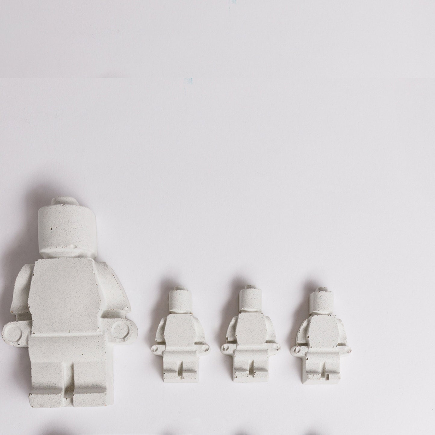 Pocket emptier and mimilego set