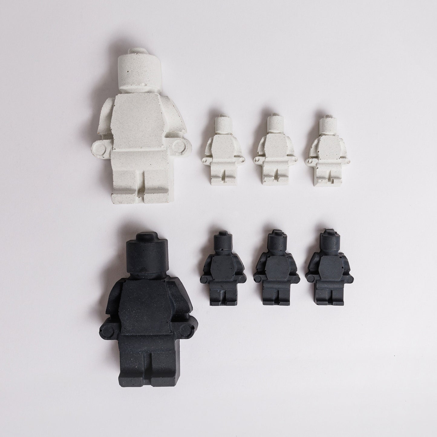 Pocket emptier and mimilego set
