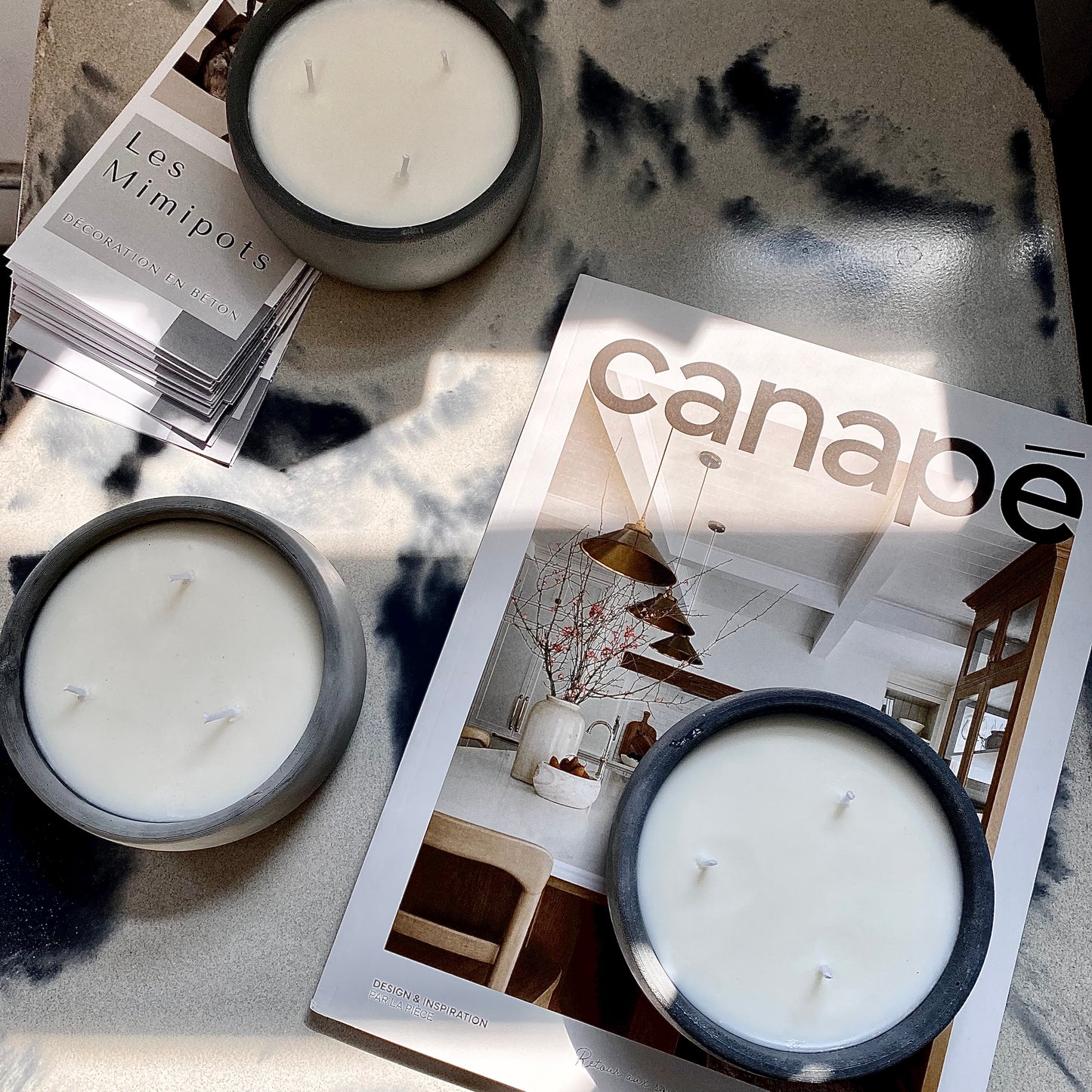 3 wick candle
