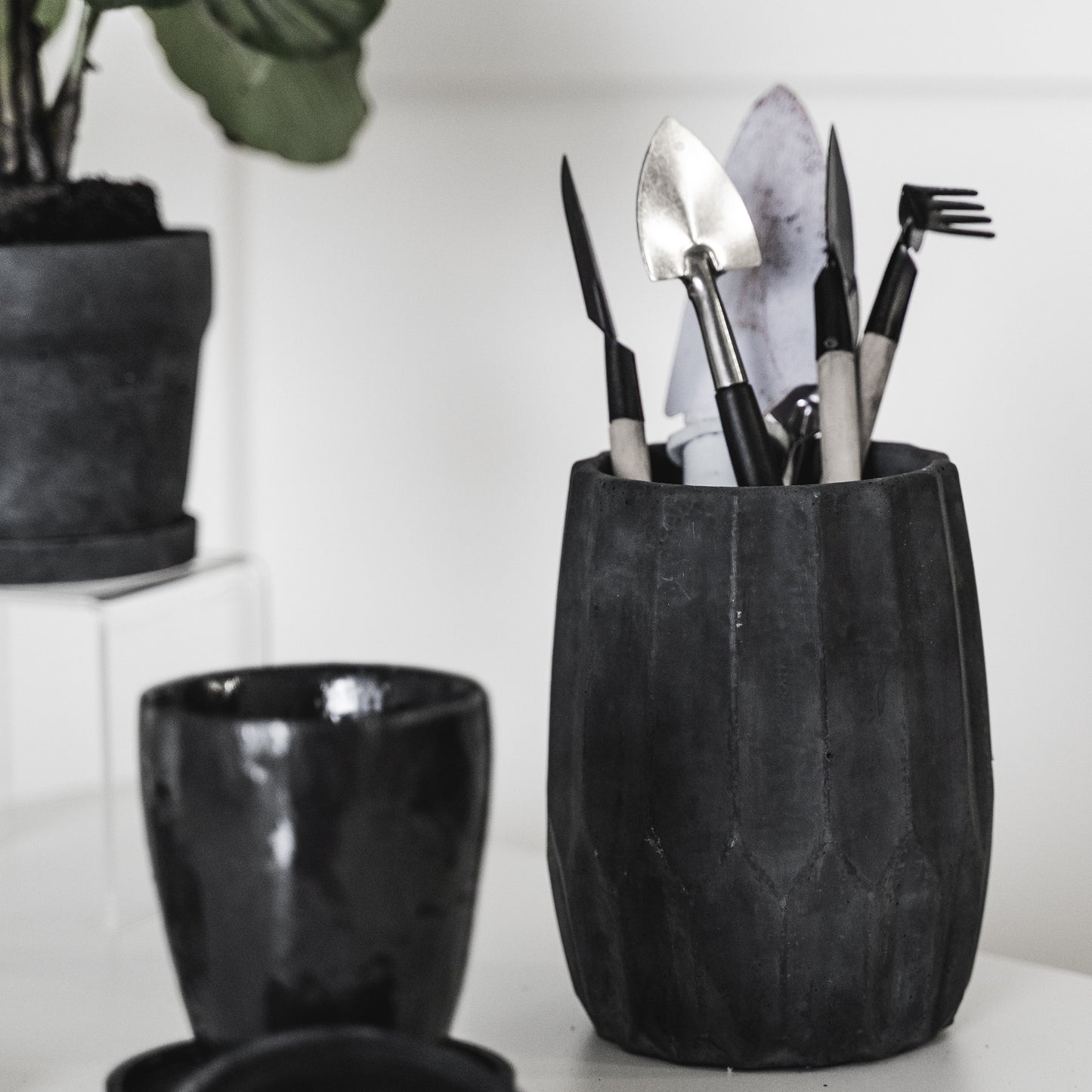 Opal | concrete pot