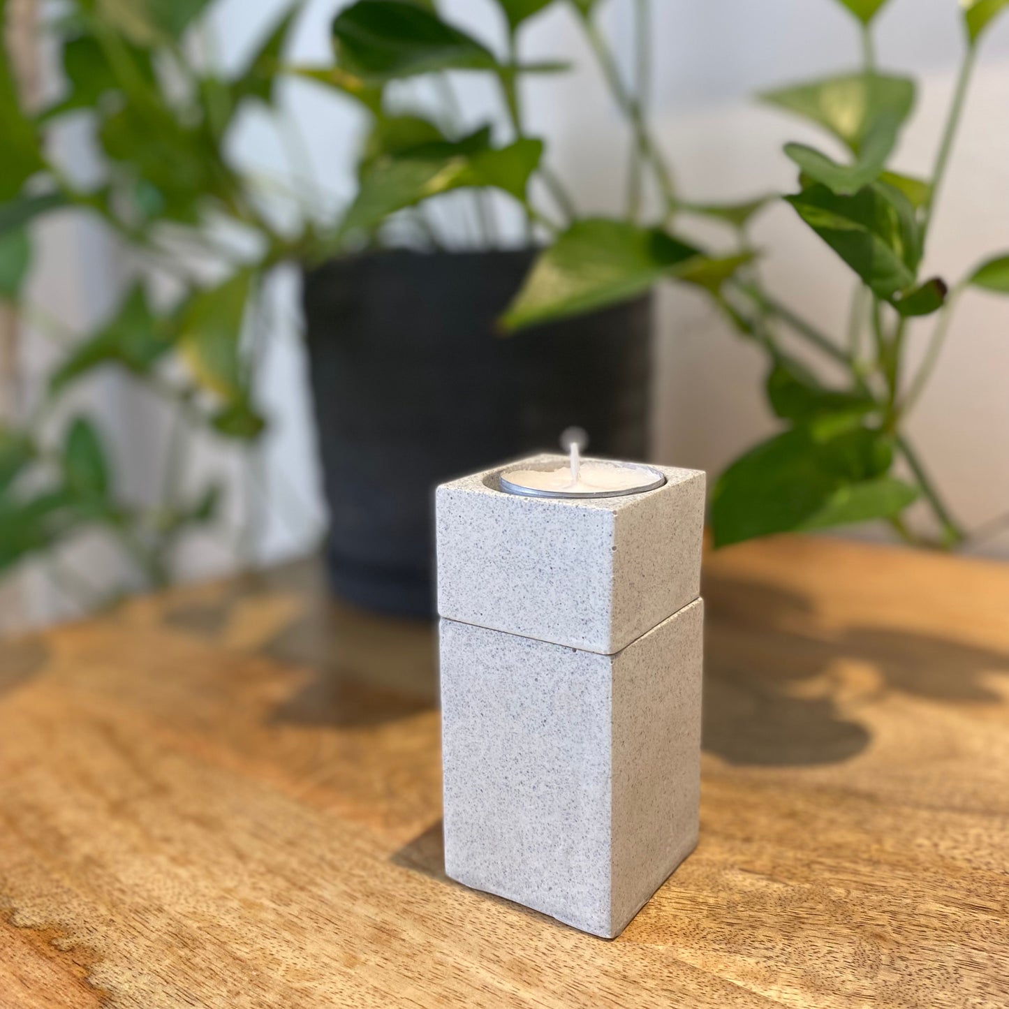 Commemorative Reliquary: Memories