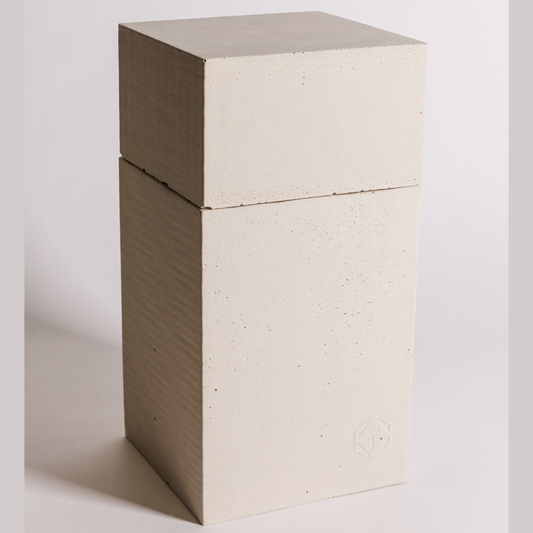 Urne rectangulaire en béton