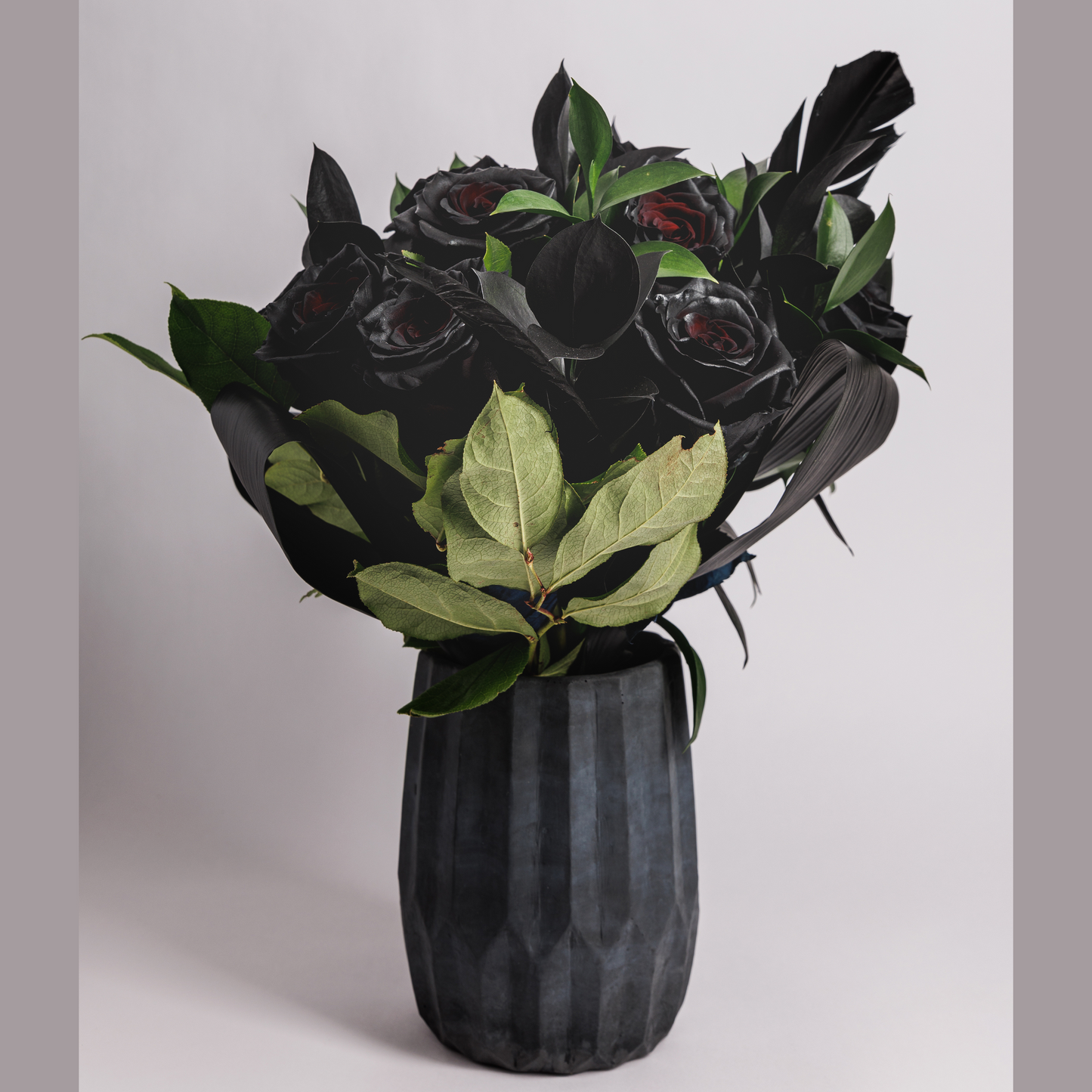 Opal | concrete pot