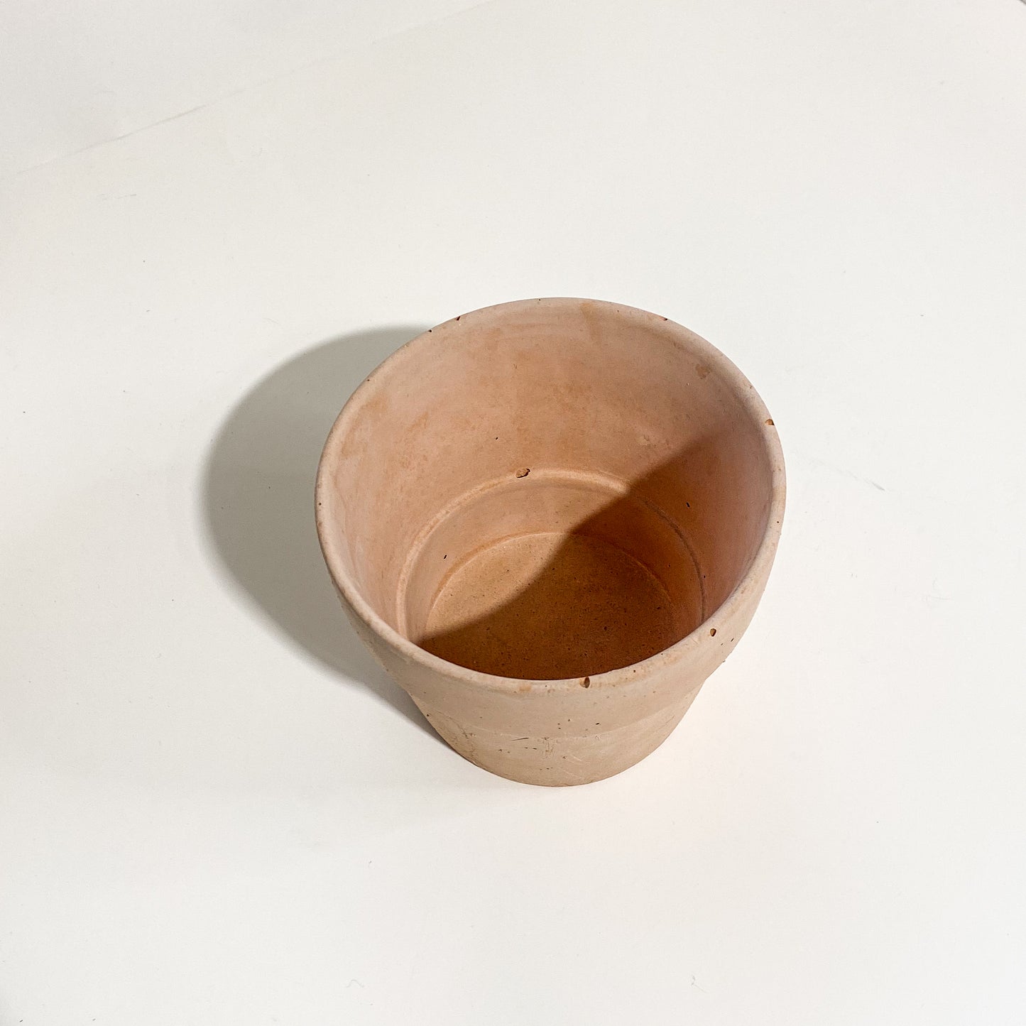 Carnelian | concrete pot