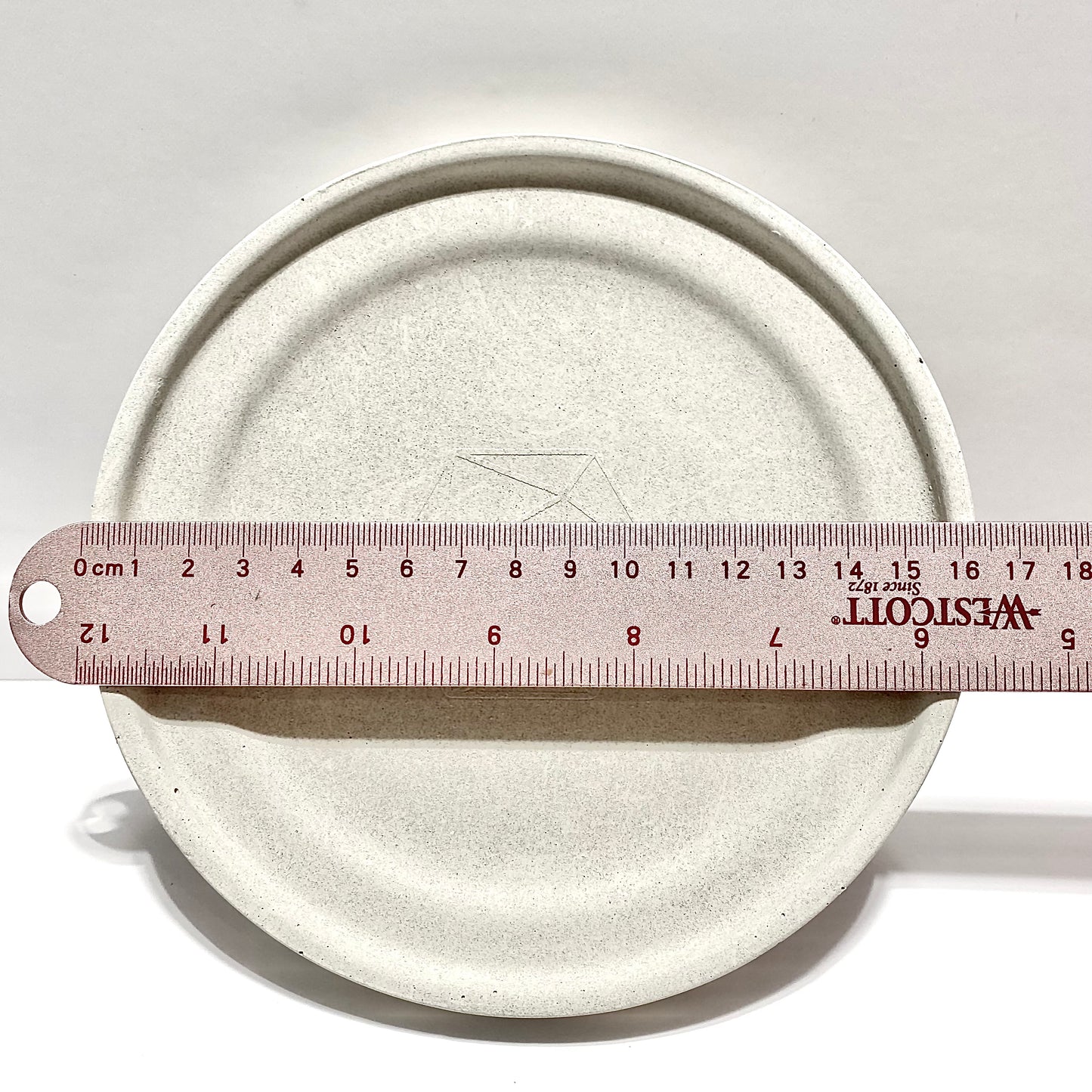 Plant saucer