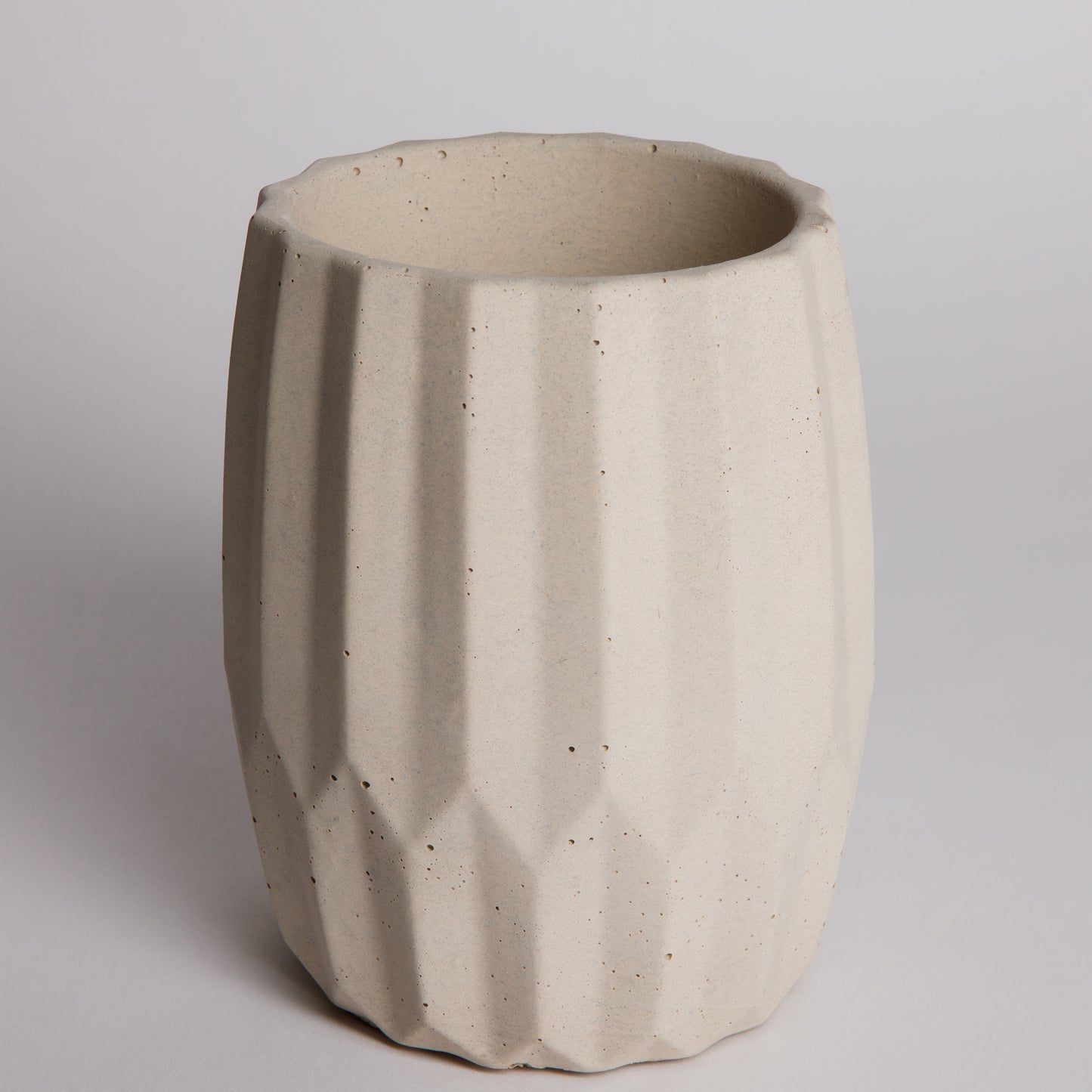 Opal | concrete pot