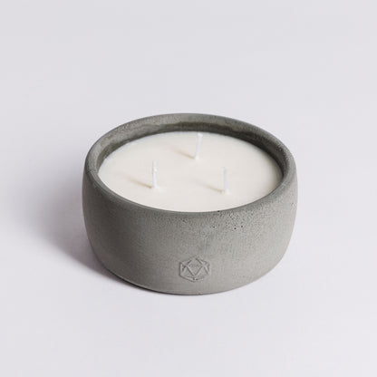 3 wick candle