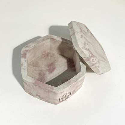 Jewelry box