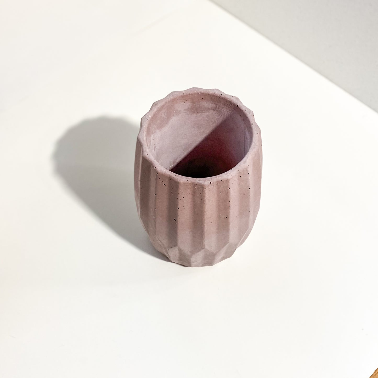Opal | concrete pot