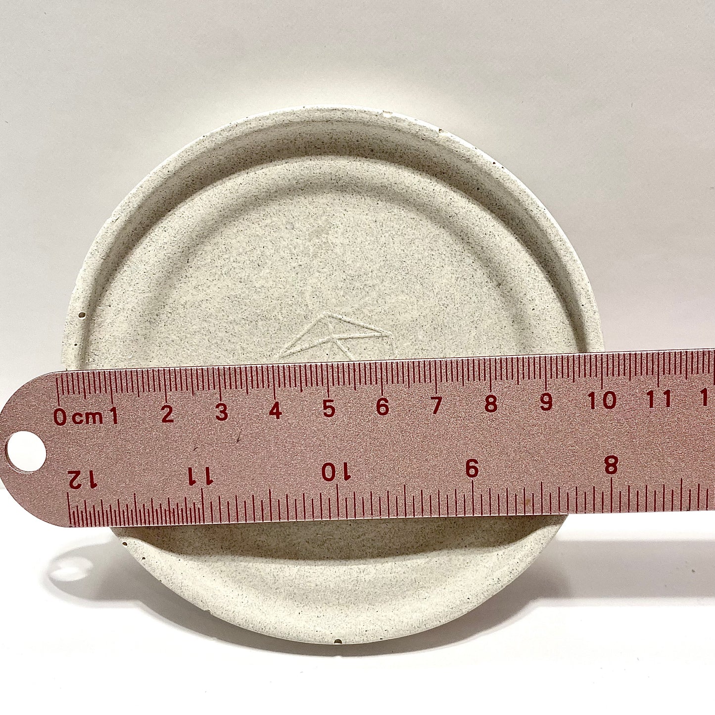 Plant saucer