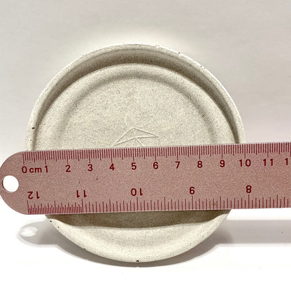 Plant saucer