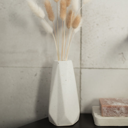 Flower vase