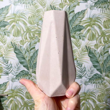 Flower vase